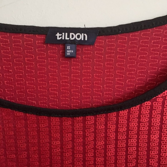tildon xs sequin crop top - Picture 2 of 6